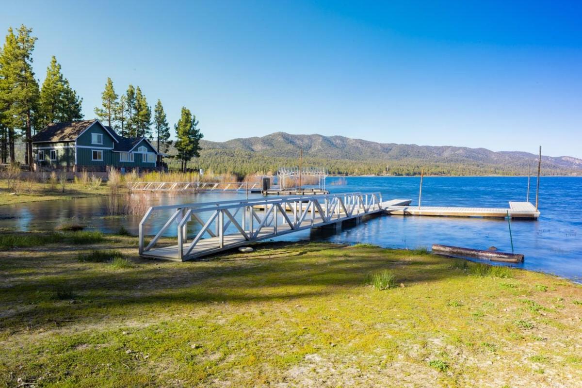 Big Pines Couple Lakeview Studio Cabin By Big Bear Vacations بيغ بير لاكي، سان بيرناردينو، كاليفورنيا المظهر الخارجي الصورة